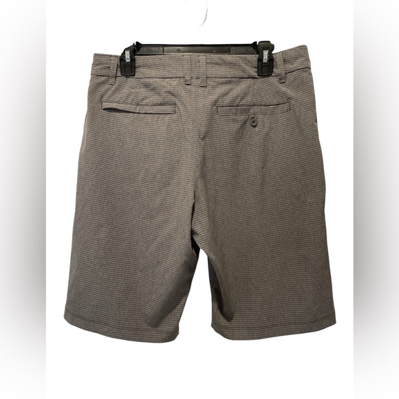 Hang Ten Men's Hybrid Gray Shorts size 32 - Picture 3 of 4